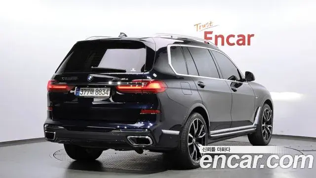 BMW X7 2021 — Şəkil 21/37