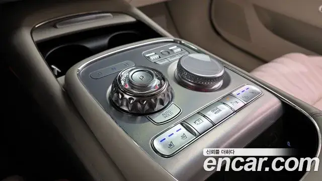 Genesis G90 2023 — ფოტო 12/30