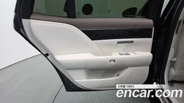 Genesis G90 2023 — ფოტო 6/30