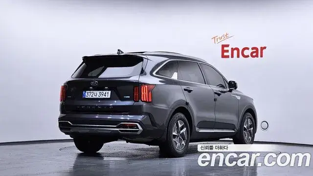 Kia Sorento 2021 — Photo 30/45