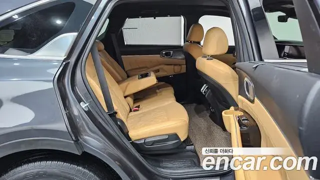 Kia Sorento 2021 — Photo 8/45