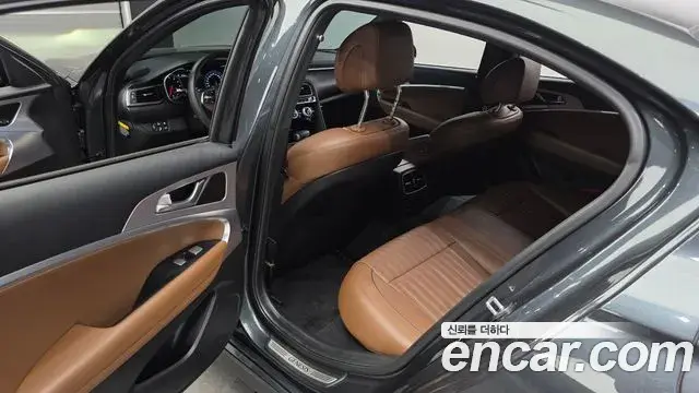 Genesis G70 2020 — Şəkil 14/30
