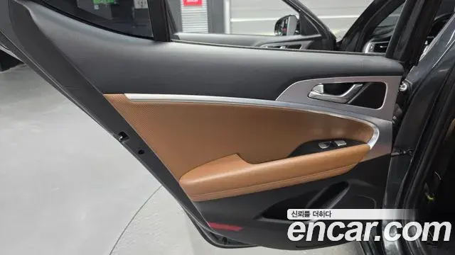 Genesis G70 2020 — Şəkil 15/30