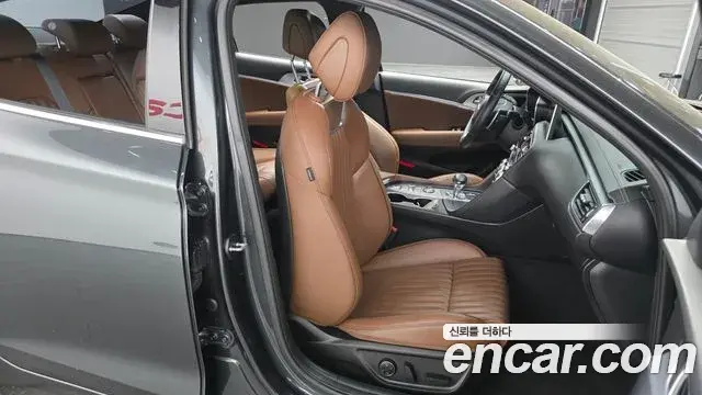 Genesis G70 2020 — Şəkil 16/30