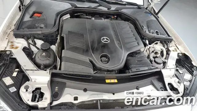 Mercedes-Benz E-Class 2021 — Фото 6/20
