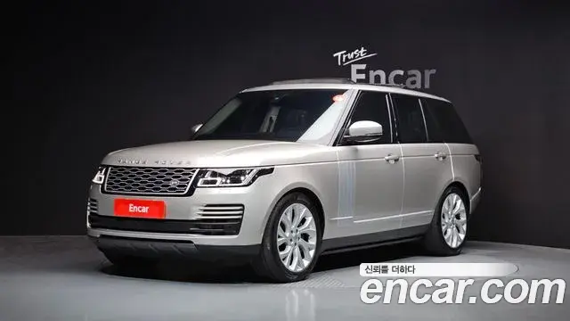 Land Rover Range Rover 2021 — Фото 1/20