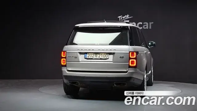 Land Rover Range Rover 2021 — Фото 4/20
