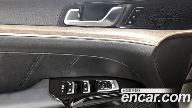 Kia K5 2020 — ფოტო 24/30