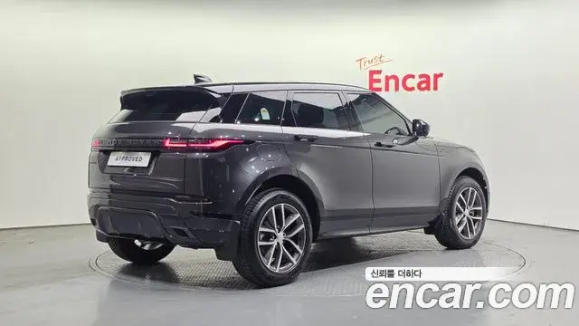 Land Rover Range Rover Evoque 2025 — Фото 2/20