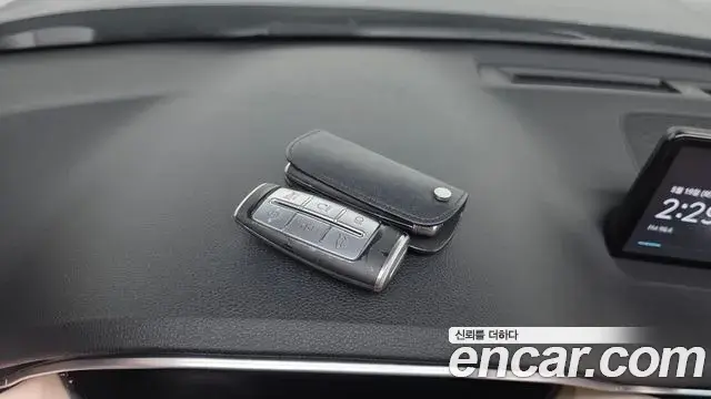Genesis GV70 2021 — Şəkil 23/37