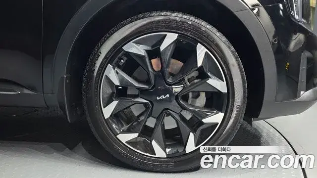 Kia Sorento 2025 — ფოტო 29/33