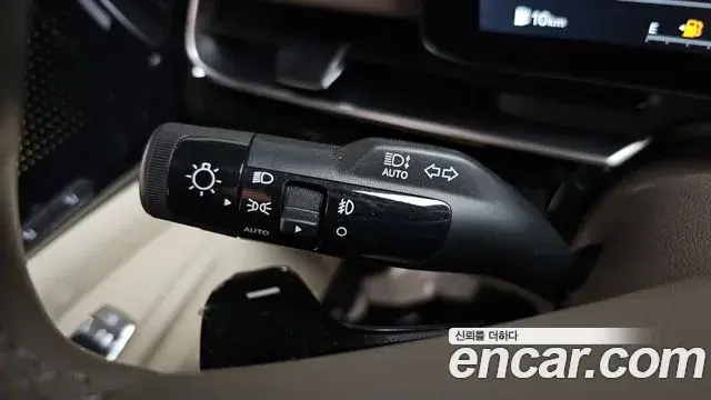Kia Carnival 2024 — ფოტო 13/36
