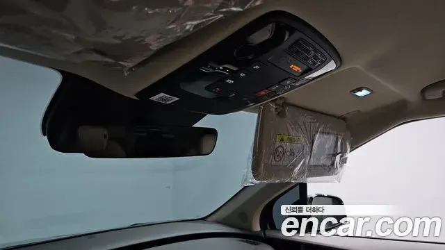 Kia Carnival 2024 — ფოტო 12/36