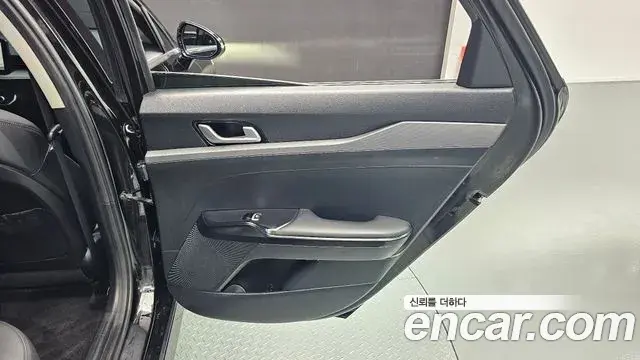 Kia K5 2024 — Photo 18/30