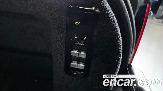 Land Rover Range Rover 2024 — Şəkil 13/37