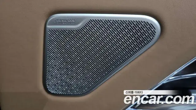 Land Rover Range Rover 2024 — Şəkil 19/37