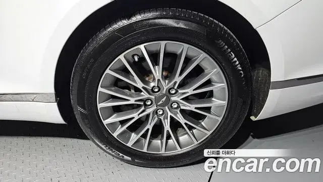 Genesis G80 2022 — Şəkil 8/32