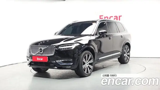 Volvo XC90 2022 — ფოტო 2/20