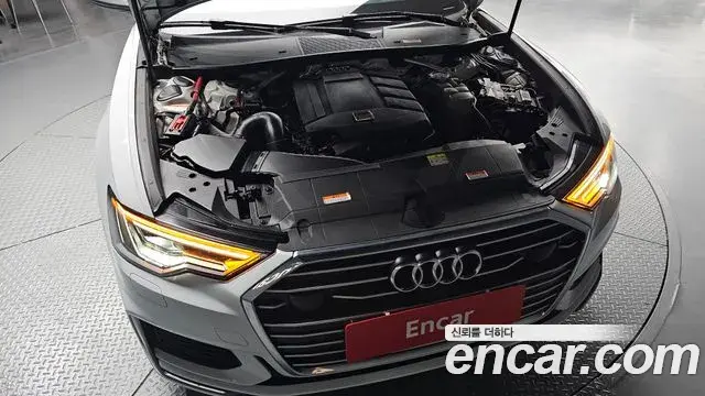 Audi A6 2021 — Photo 10/32