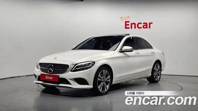 Mercedes-Benz C-Class 2019 — Şəkil 2/20