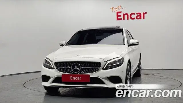 Mercedes-Benz C-Class 2019 — Şəkil 15/20