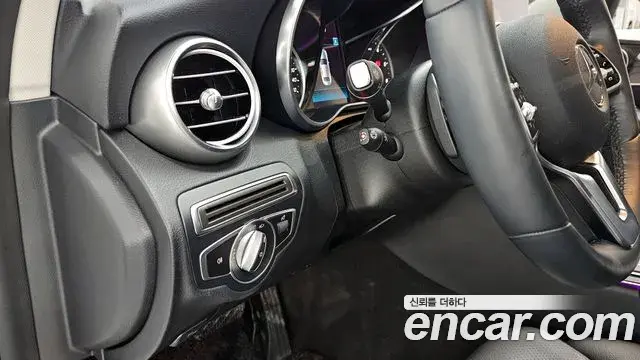 Mercedes-Benz C-Class 2019 — Şəkil 20/20