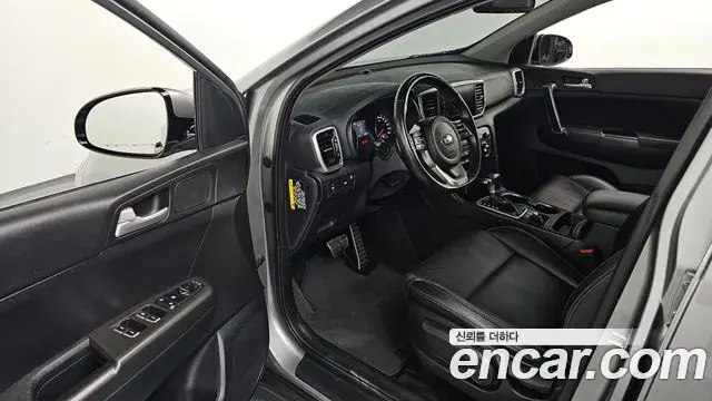 Kia Sportage The Bold 2019 — Фото 10/20