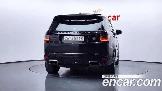 Land Rover Range Rover Sport 2020 — Şəkil 10/35