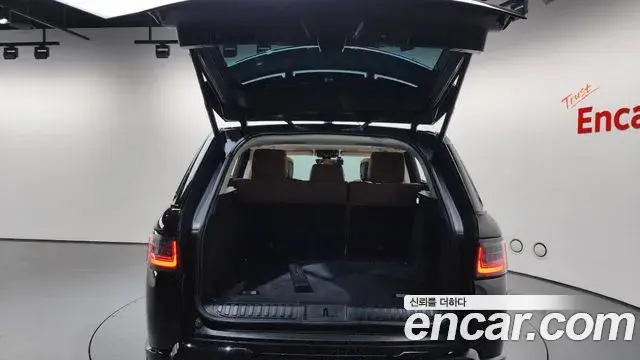 Land Rover Range Rover Sport 2020 — Şəkil 26/35
