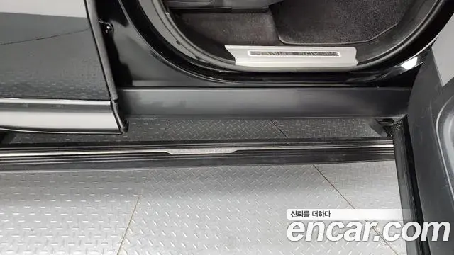 Land Rover Range Rover Sport 2020 — Şəkil 16/35