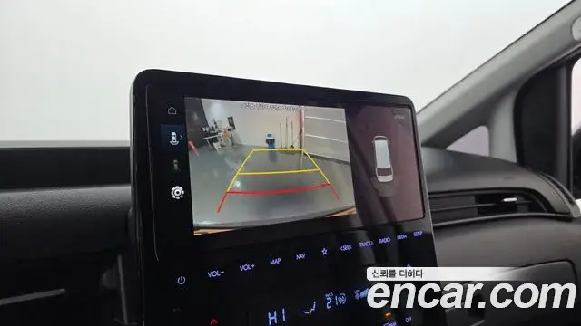Hyundai Staria 2021 — ფოტო 15/20