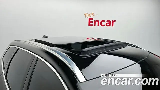 Volvo XC60 2021 — Şəkil 14/34