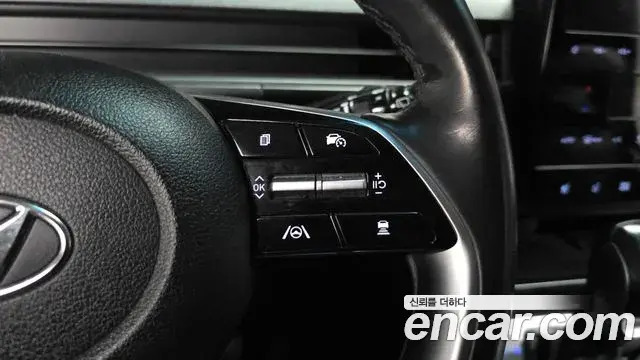 Hyundai Staria 2022 — ფოტო 18/20