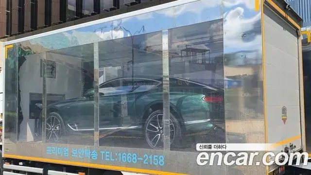 Bentley Continental GT 2022 — Photo 14/18