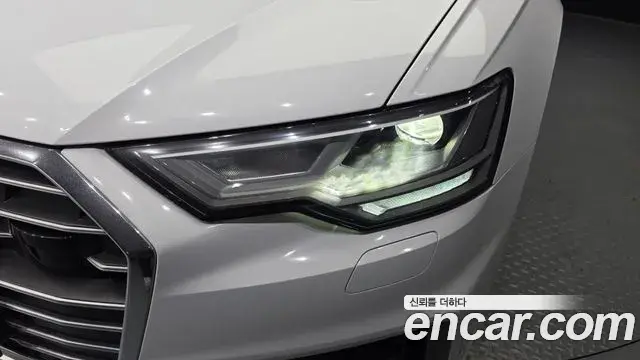 Audi A6 2022 — Photo 22/31