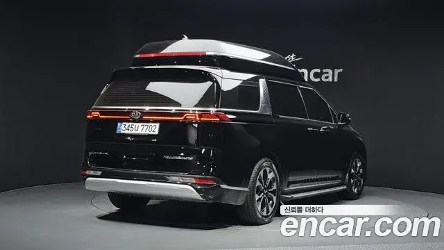 Kia Carnival 2021 — Şəkil 16/20