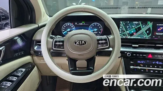 Kia Carnival 2021 — Şəkil 11/20
