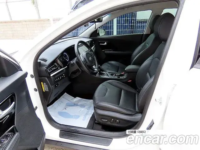 Kia Niro 2021 — Şəkil 3/20