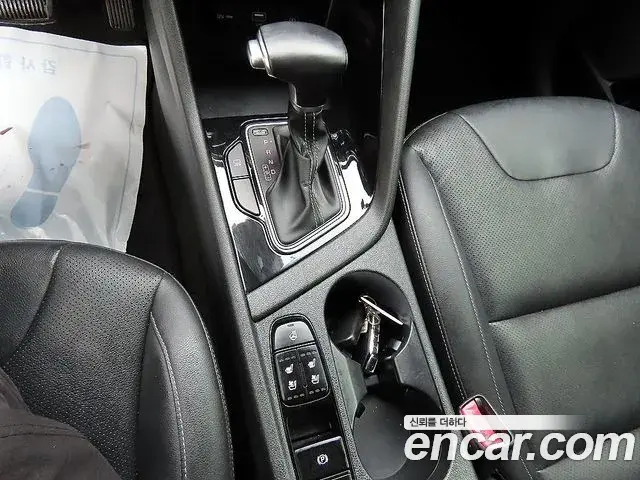 Kia Niro 2021 — Şəkil 9/20