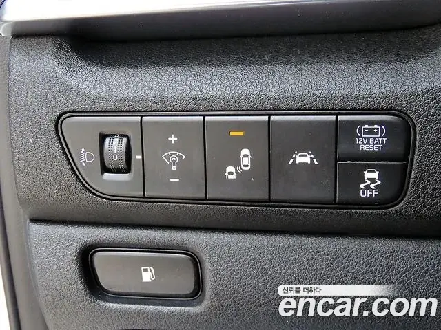 Kia Niro 2021 — Şəkil 19/20