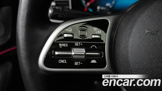 Mercedes-Benz GLE-Class 2021 — Şəkil 4/20