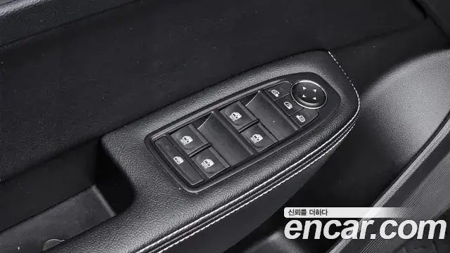 Renault Samsung XM3 2022 — Фото 18/20