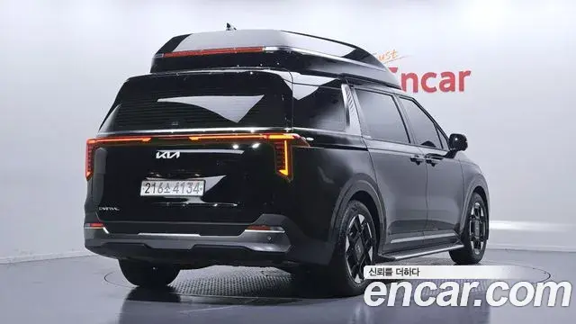 Kia Carnival 2024 — Фото 2/20