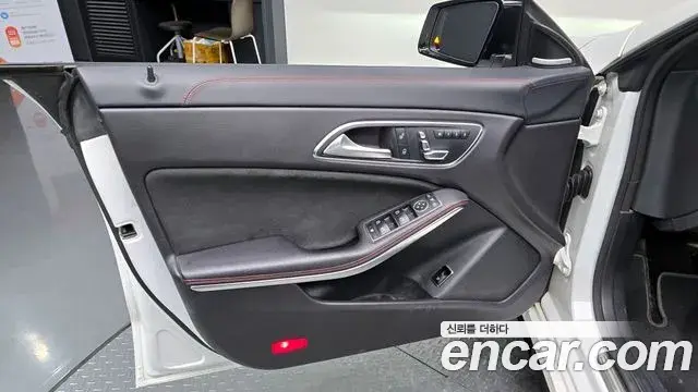 Mercedes-Benz CLA-Class 2018 — ფოტო 27/30