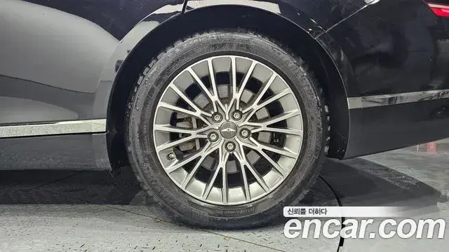 Genesis G80 2021 — ფოტო 24/32
