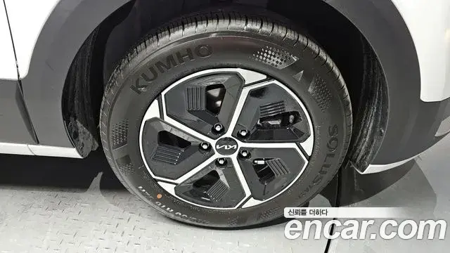 Kia Niro 2025 — Şəkil 1/30