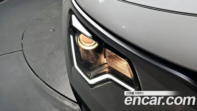 Kia Niro 2025 — Şəkil 6/30