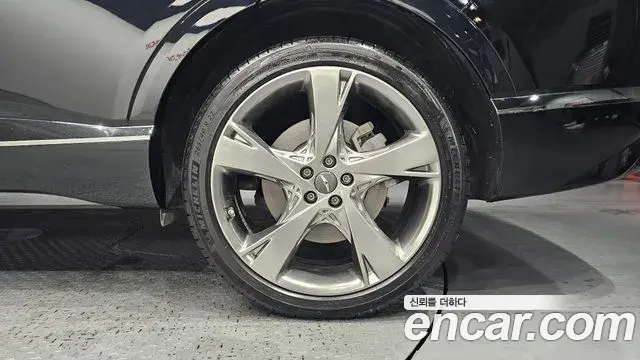 Genesis GV80 2020 — ფოტო 33/33