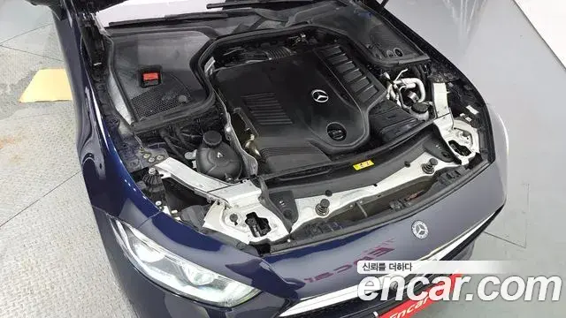 Mercedes-Benz CLS-Class 2019 — Photo 6/20