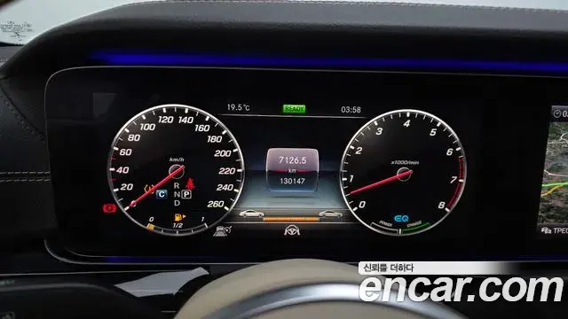 Mercedes-Benz CLS-Class 2019 — Photo 8/20
